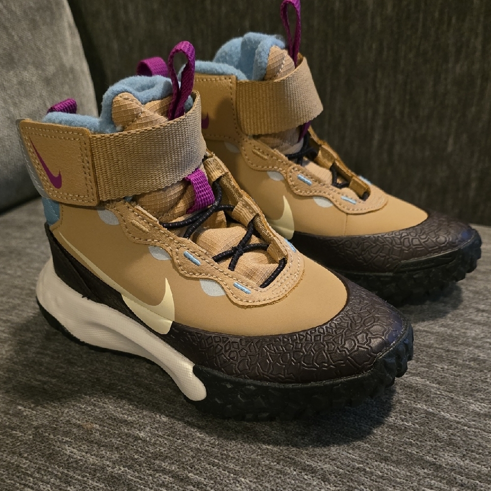 Nike Terrascout Toddler Shoes Boots - Size 10C